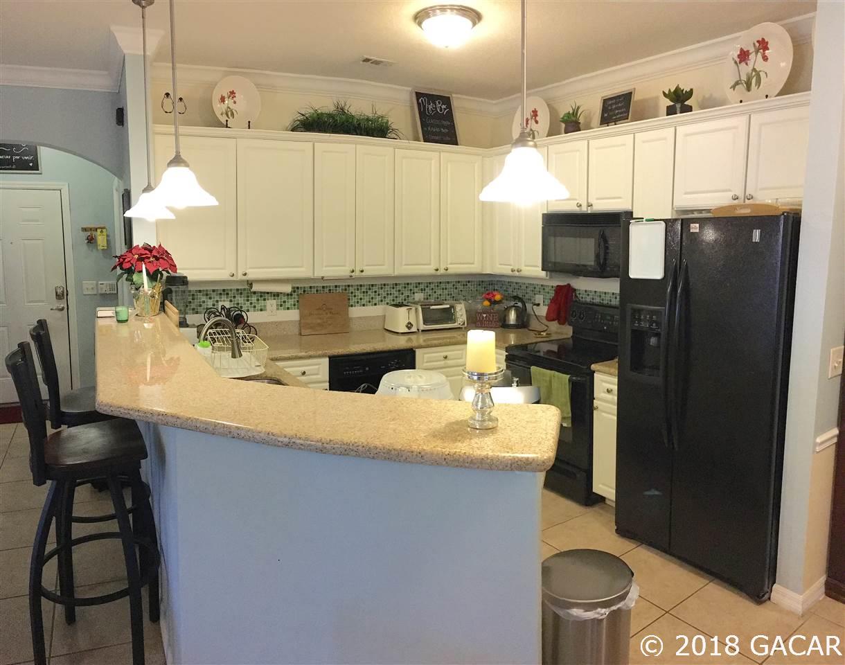 1245 Southwest 9th Road, Unit 301 Gainesville, FL 32601 - Photo 4 of 15