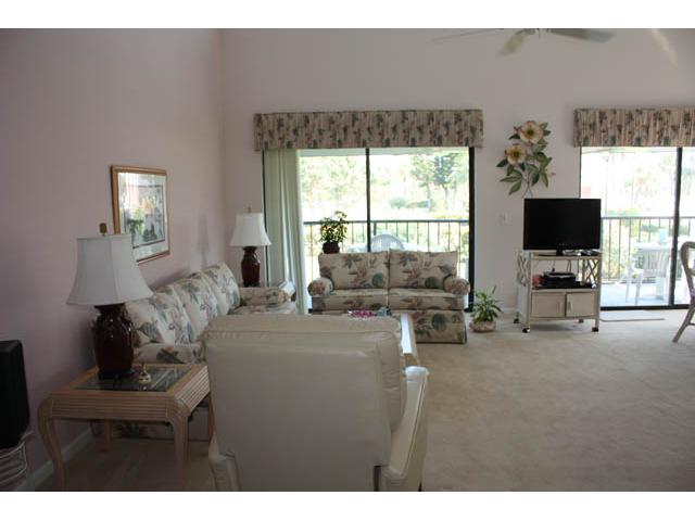 1155 Reef Road, Unit D4 Vero Beach, FL 32963 - Photo 4 of 16 Gallery Image 4