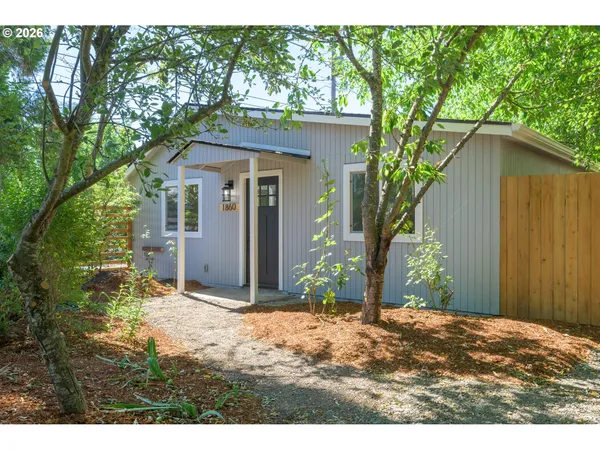 $349,900 | 1860 West 12th Avenue, Eugene, OR 97402
