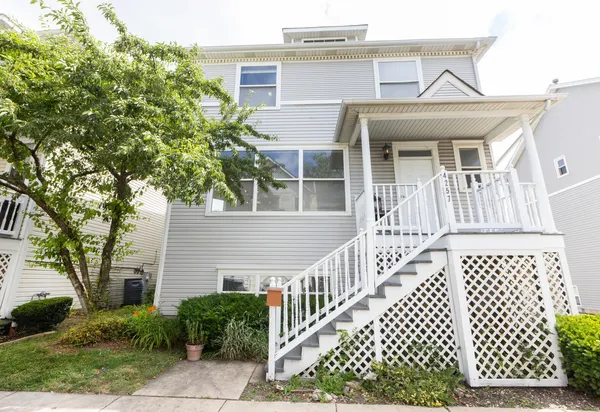 $585,000 | 4257 North Kolmar Avenue, Chicago, IL 60641