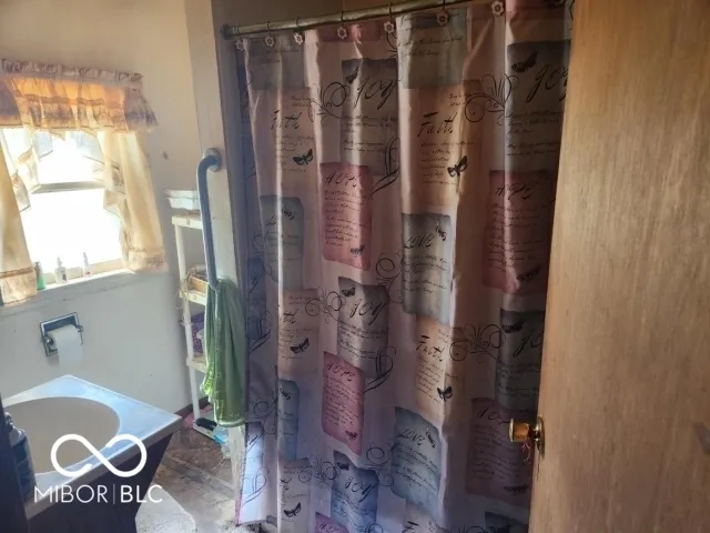 $69,900 | 347 East North Street, Dunkirk, IN 47336