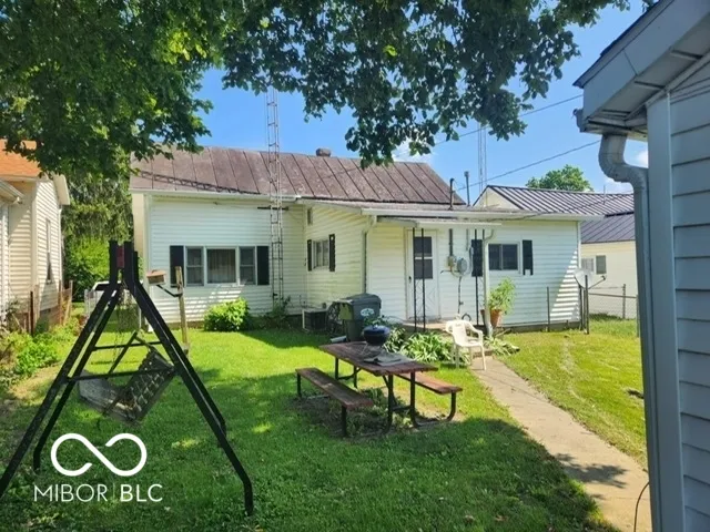 $69,900 | 347 East North Street, Dunkirk, IN 47336