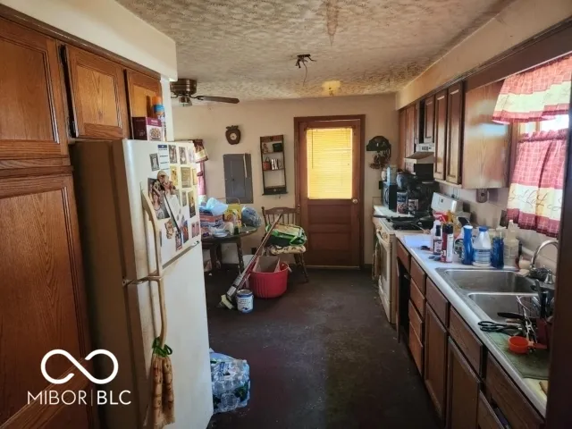 $69,900 | 347 East North Street, Dunkirk, IN 47336