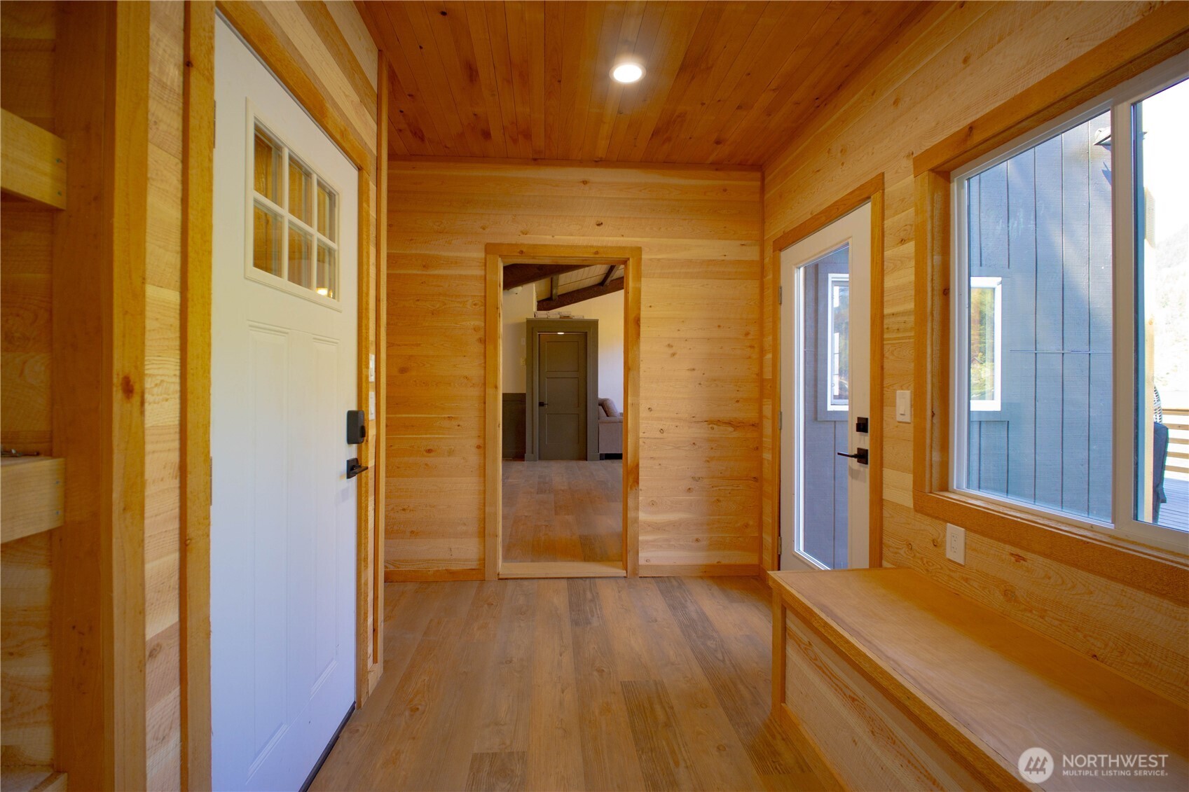 570 South Shore Road Port Angeles, WA 98363 - Photo 25 of 40