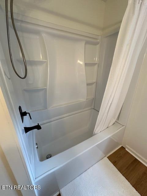 1215 Clendenen Road Maryville, TN 37801 - Photo 19 of 39 Hall Bath #2