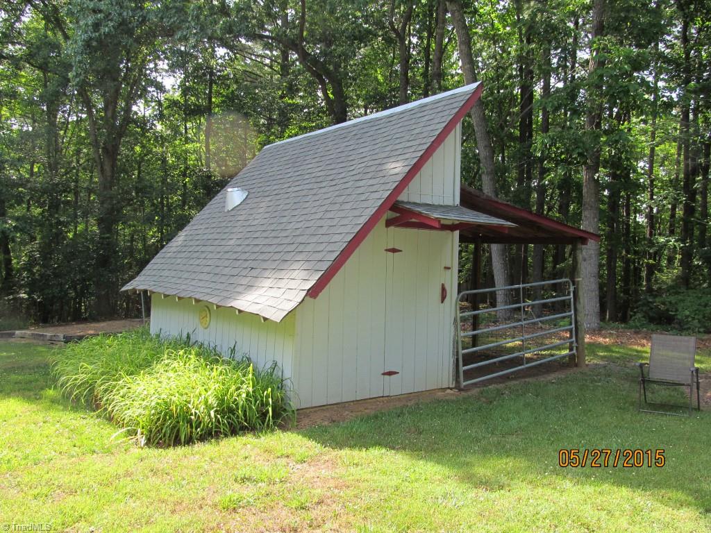 200 Hodges Mill Road Dobson, NC 27017 - Photo 12 of 29 Gallery Image 12