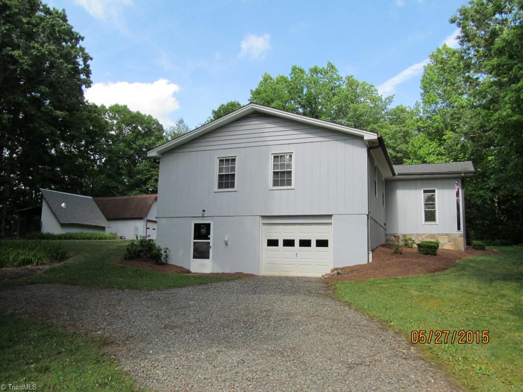 200 Hodges Mill Road Dobson, NC 27017 - Photo 6 of 29 Gallery Image 6