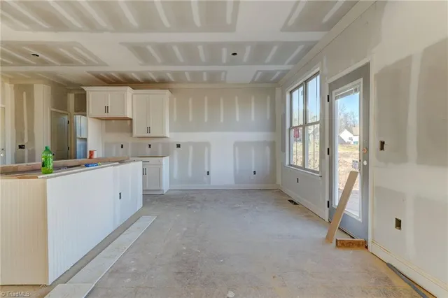 $475,000 | 101 Shady Spg Drive, Reidsville, NC 27320