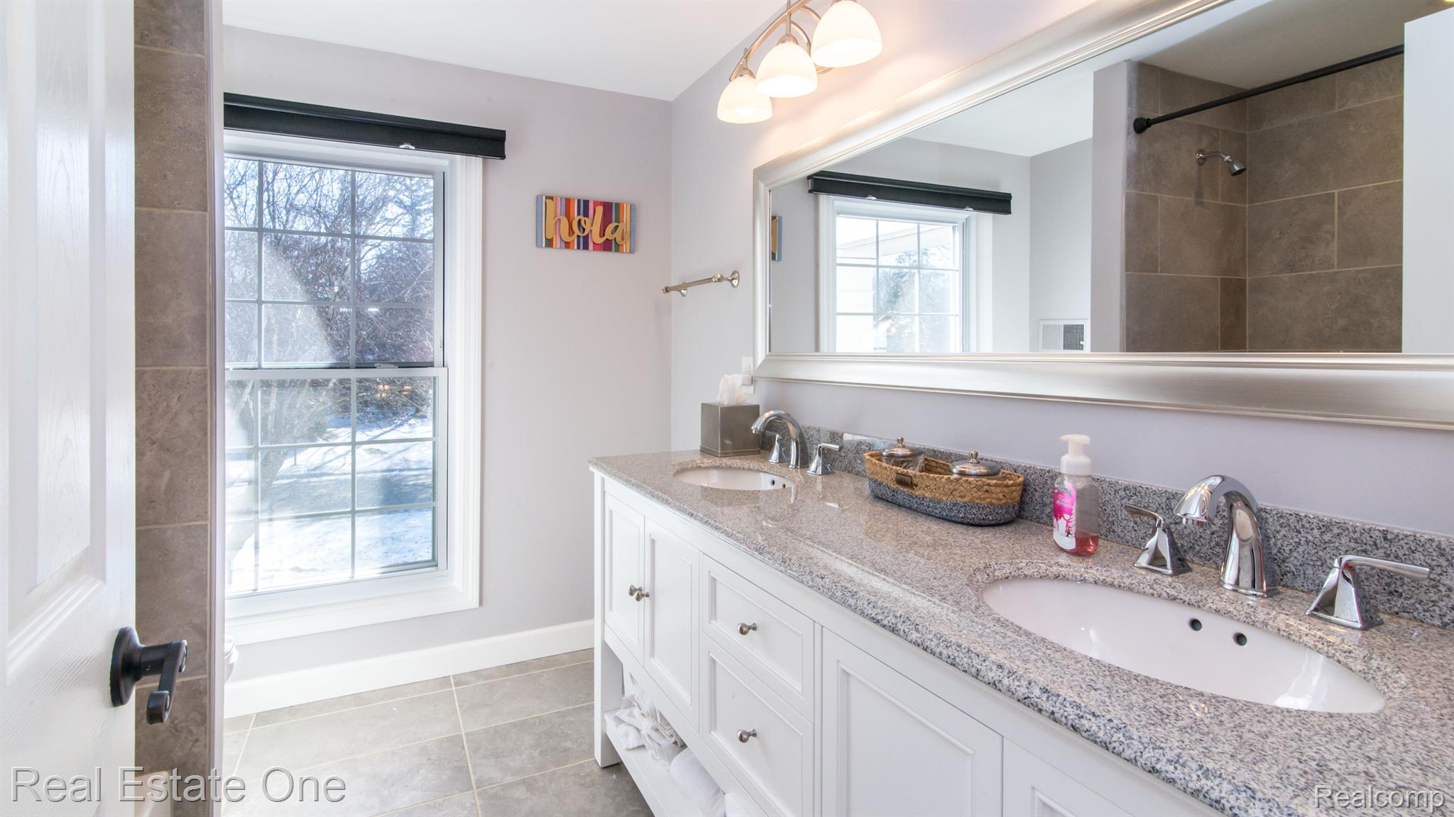 35280 Spring Hill Road Farmington, MI 48331 - Photo 51 of 62 Gallery Image 51