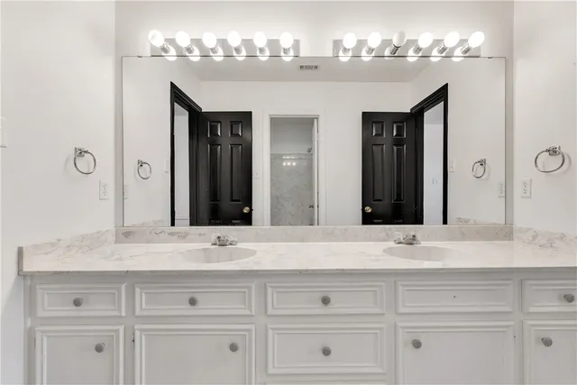 $450,000 | 204 Hearthstone Circle, College Station, TX 77840