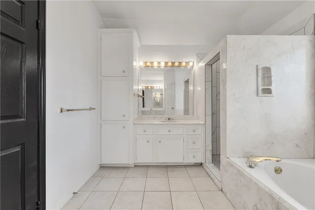 $419,000 | 204 Hearthstone Circle, College Station, TX 77840