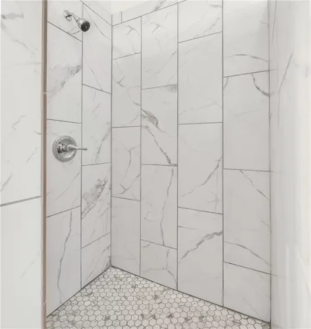 $419,000 | 204 Hearthstone Circle, College Station, TX 77840