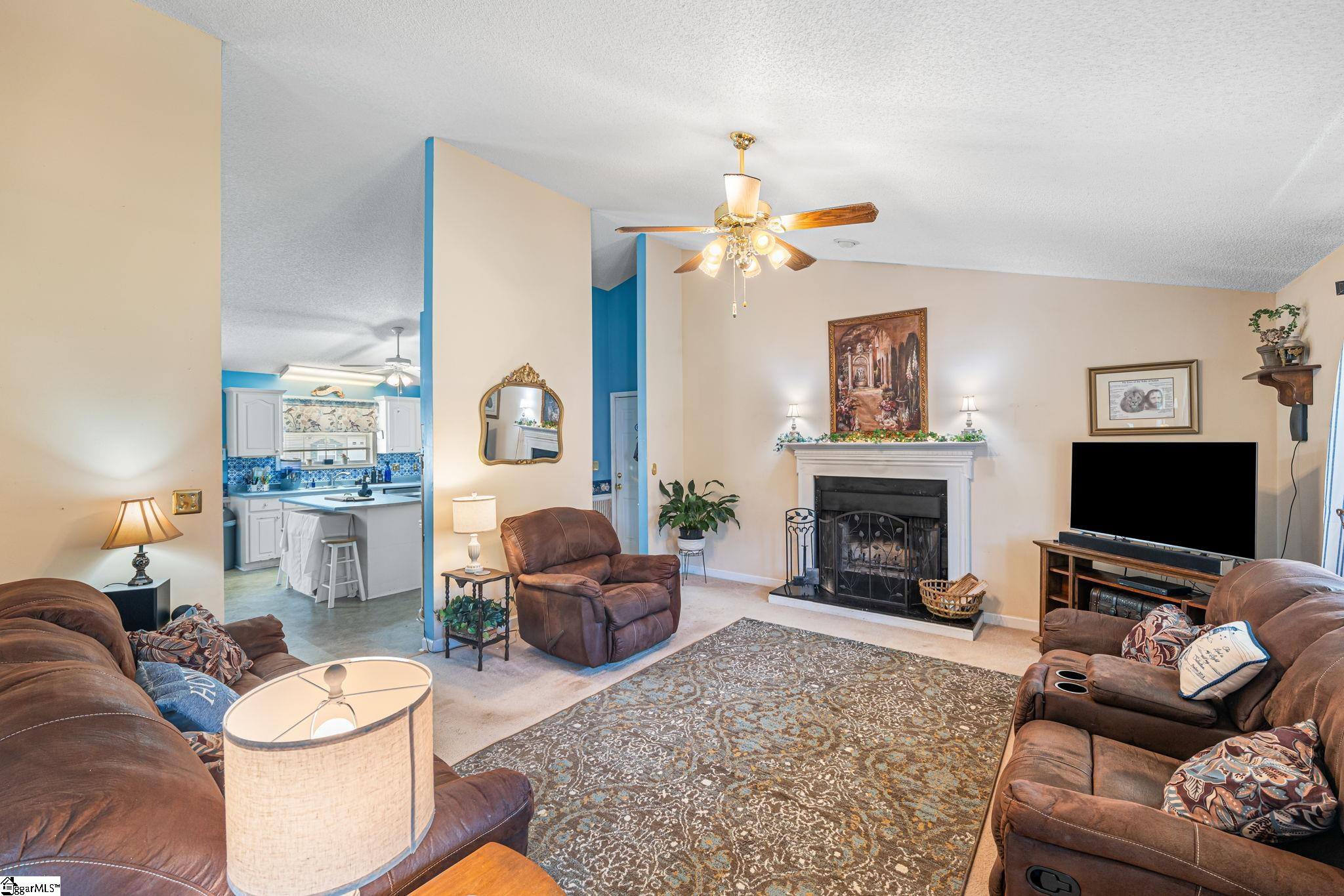 430 Tanyard Road Greenville, SC 29609 - Photo 8 of 18 Gallery Image 8