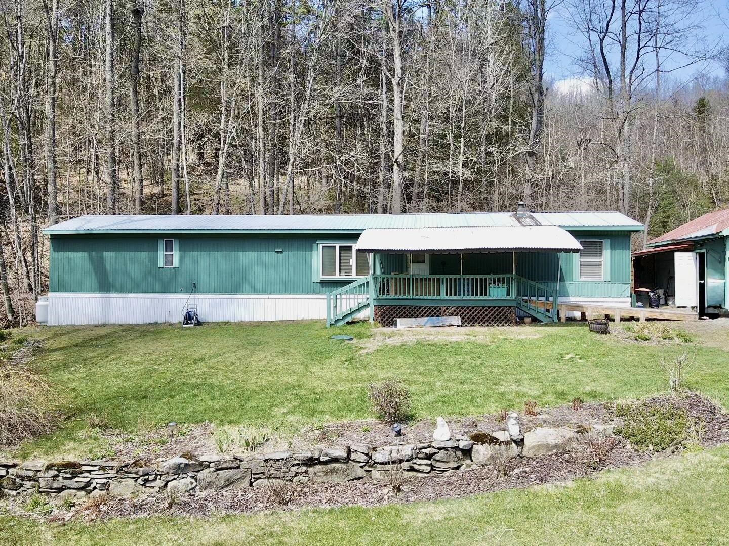 39 Ravenwood Road West Fairlee, VT 05083 - Photo 1 of 17 Gallery Image 1