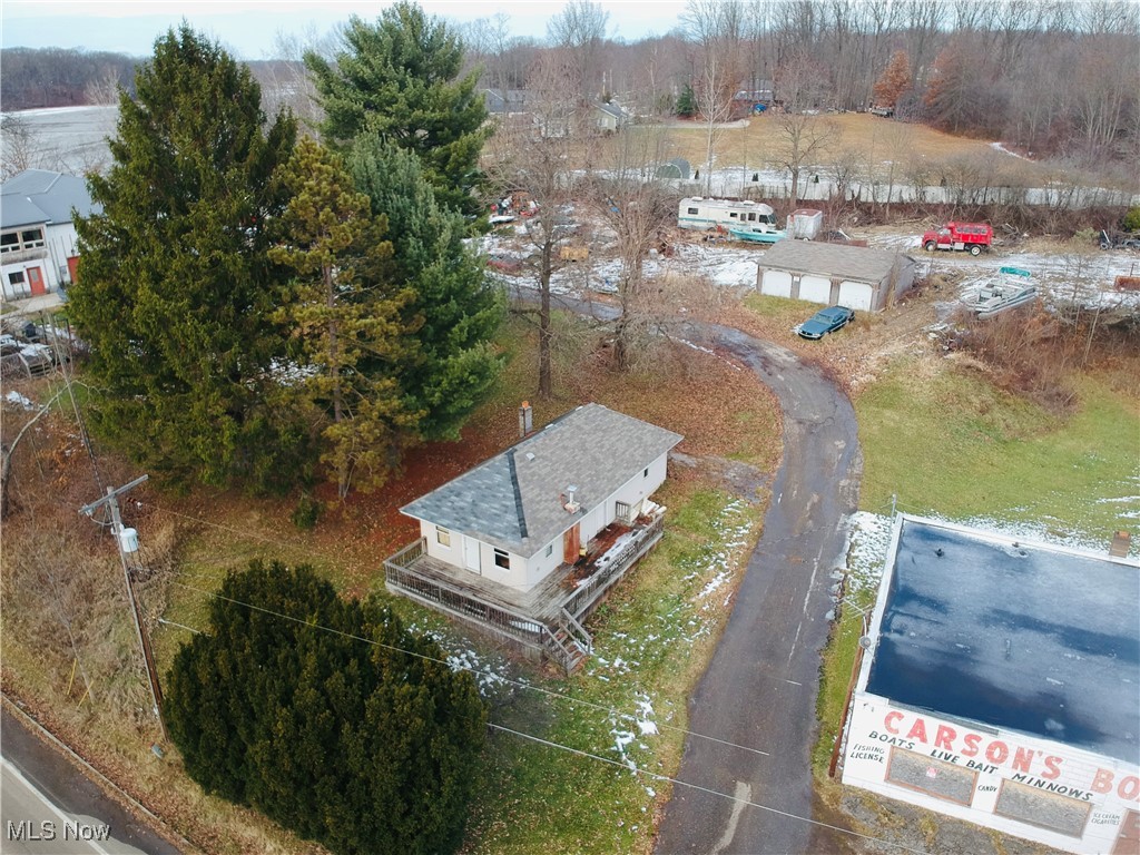 16400 Ellsworth Road Berlin Center, OH 44401 - Photo 3 of 41