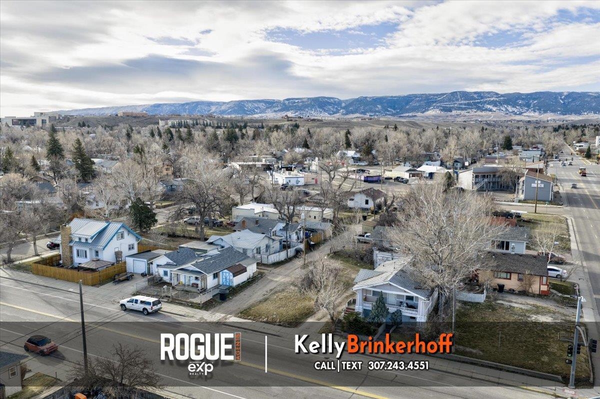 925 West 13th Street Casper, WY 82601 - Photo 4 of 9