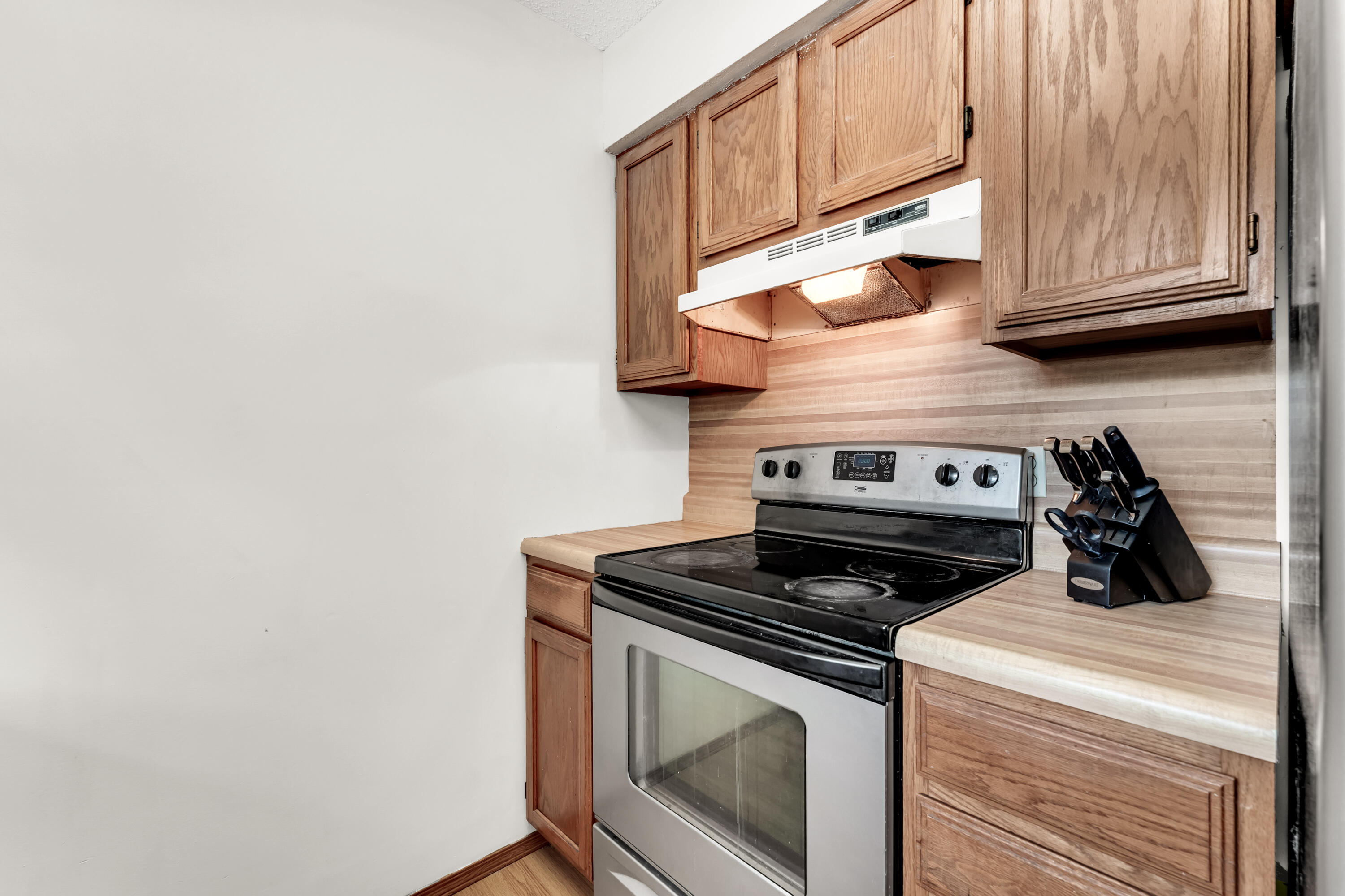 711 Rice Street Nixa, MO 65714 - Photo 14 of 39 Kitchen