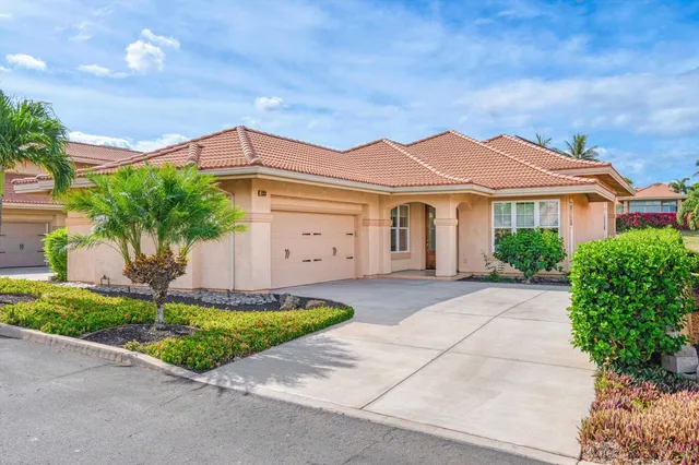 $1,875,000 | 1323 Umeke Circle, Unit 102, Kihei, HI 96753