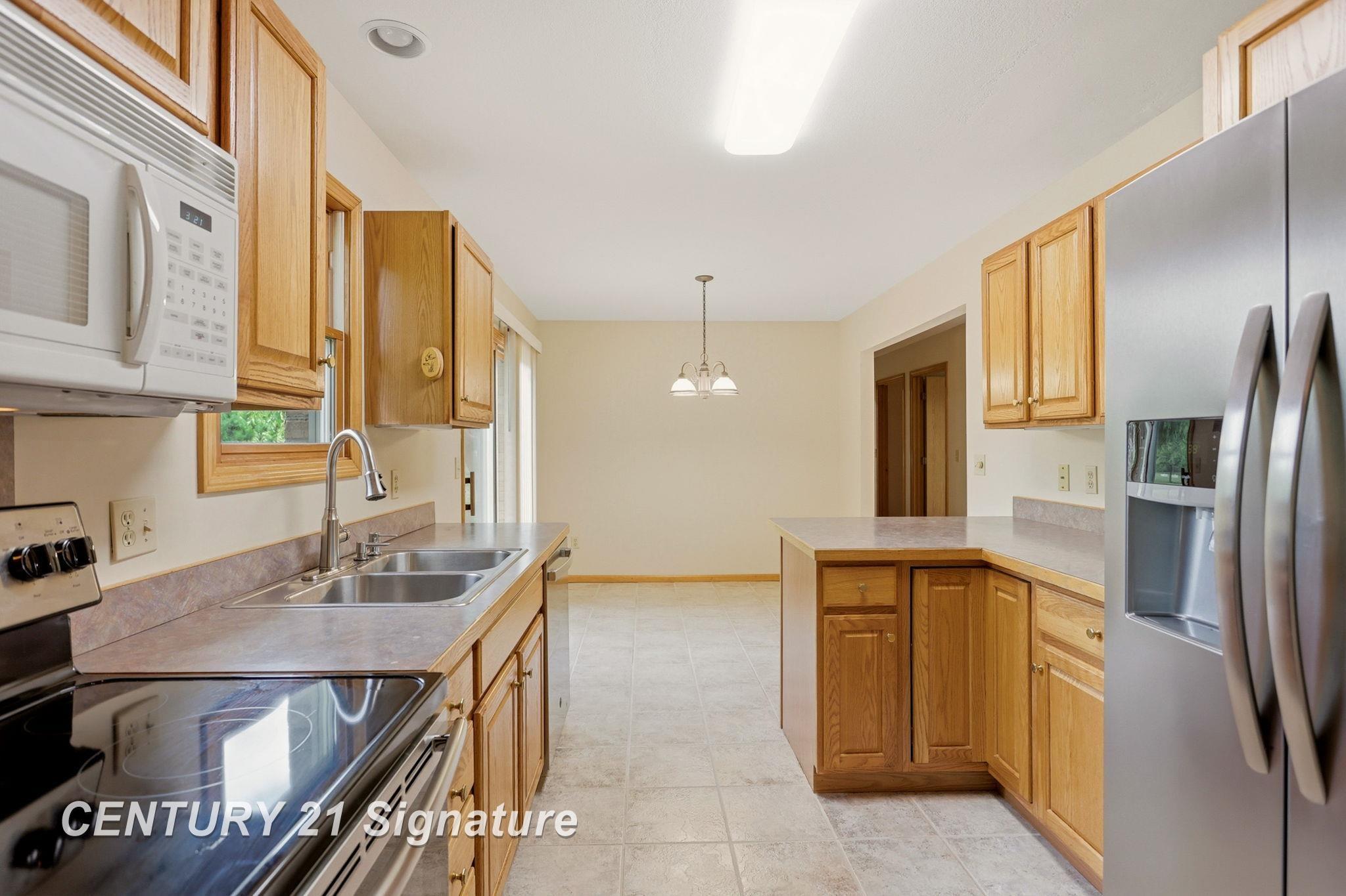 3725 Trimm Road Saginaw, MI 48609 - Photo 15 of 59