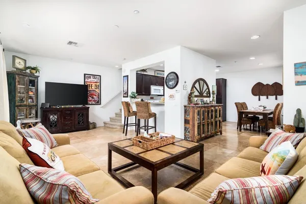 $465,900 | 27494 Hazelhurst Street, Unit 2, Murrieta, CA 92562