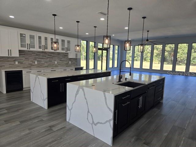 2518 Sunset Lane Lutz, FL 33559 - Photo 5 of 35