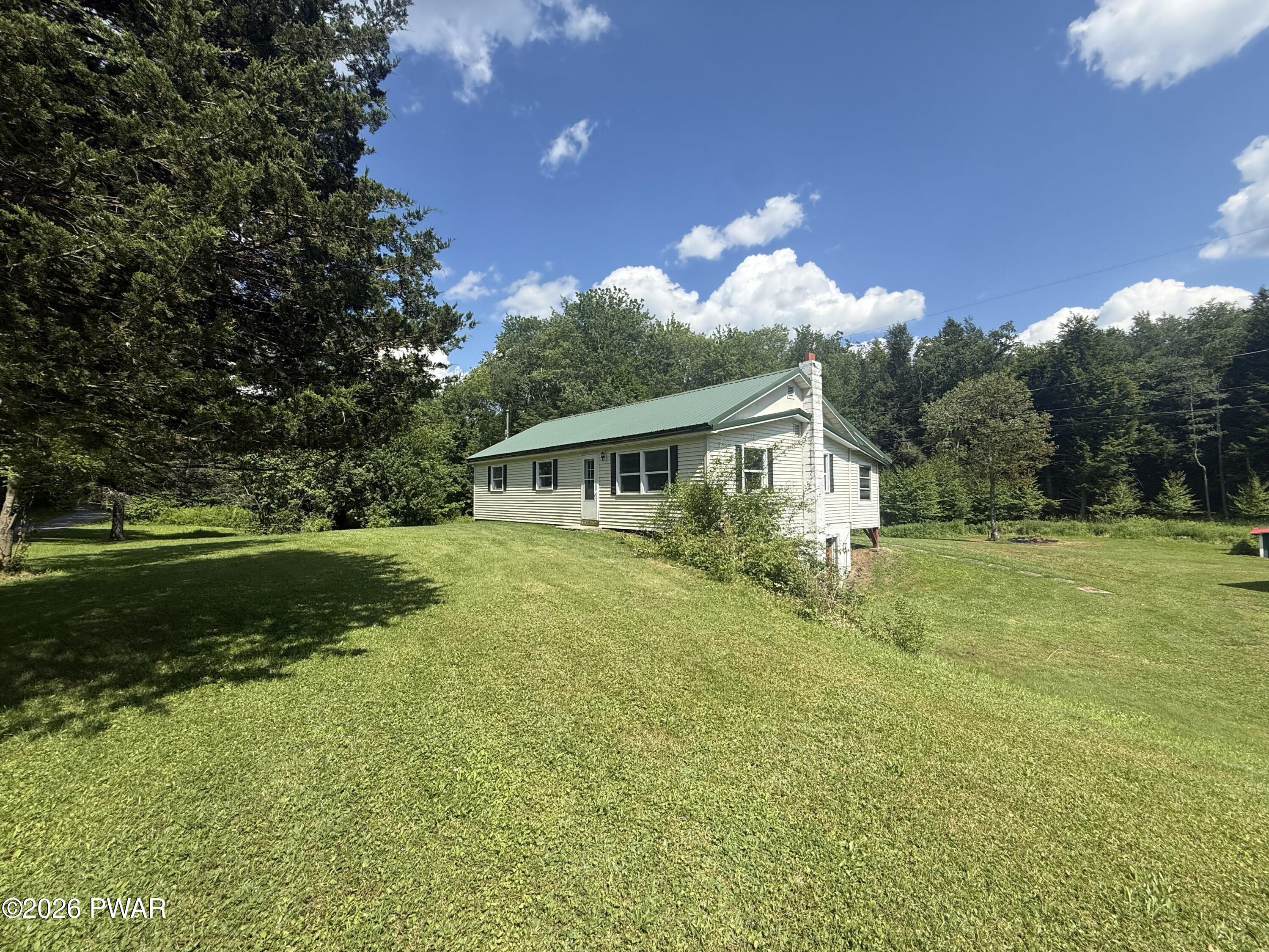 22 Old State Road Lakewood, PA 18439 - Photo 4 of 19