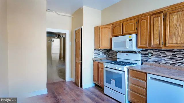 $130,000 | 2562 Edmondson Avenue, Baltimore, MD 21223