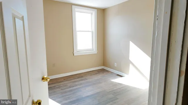 $130,000 | 2562 Edmondson Avenue, Baltimore, MD 21223