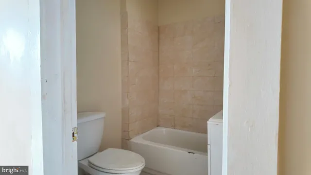 $130,000 | 2562 Edmondson Avenue, Baltimore, MD 21223