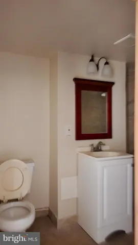 $130,000 | 2562 Edmondson Avenue, Baltimore, MD 21223