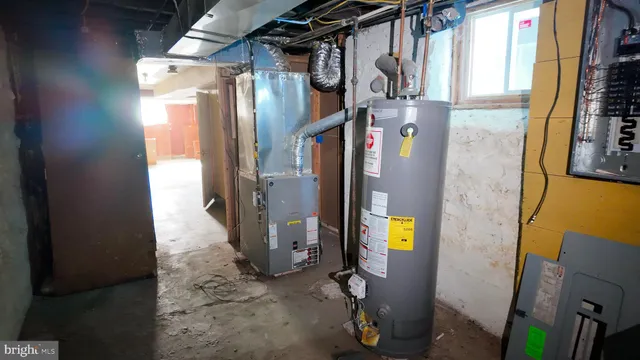 $130,000 | 2562 Edmondson Avenue, Baltimore, MD 21223