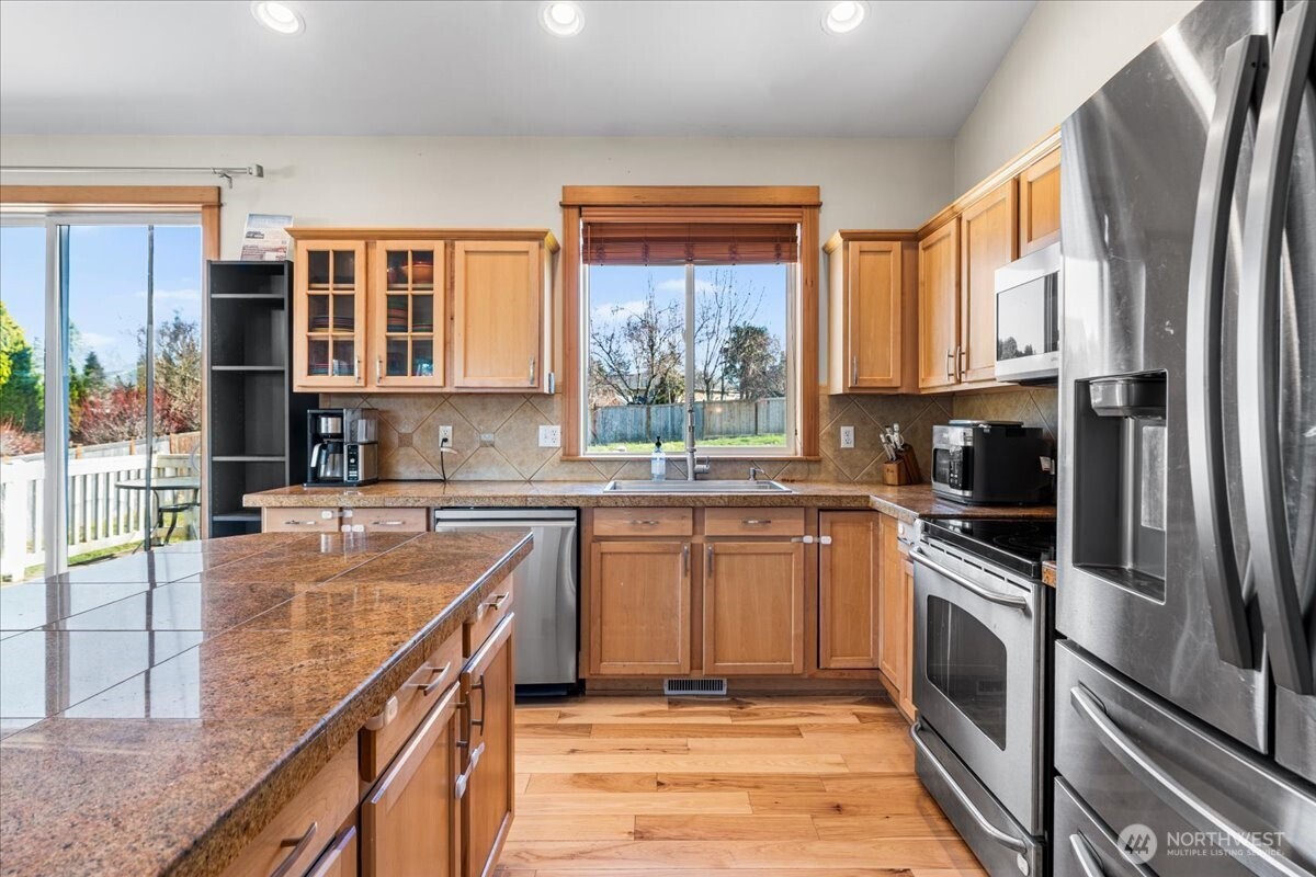 9723 Phillips Road Southeast Port Orchard, WA 98367 - Photo 11 of 30