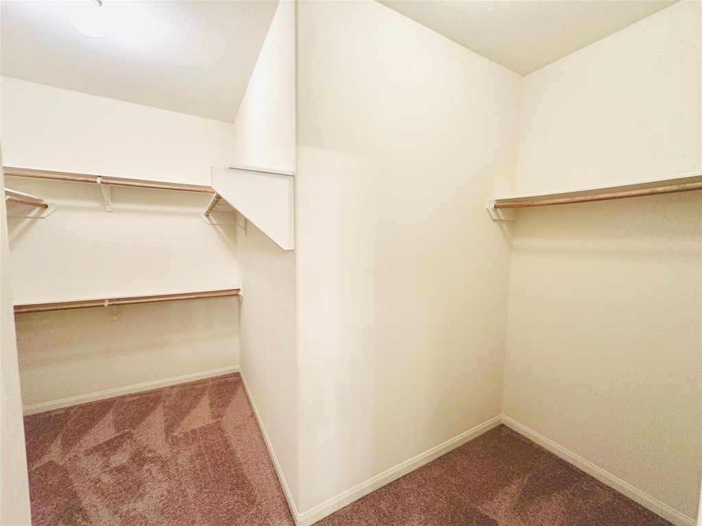 19309 W.T. Gallaway Street Manor, TX 78653 - Photo 32 of 38 a view of an empty room