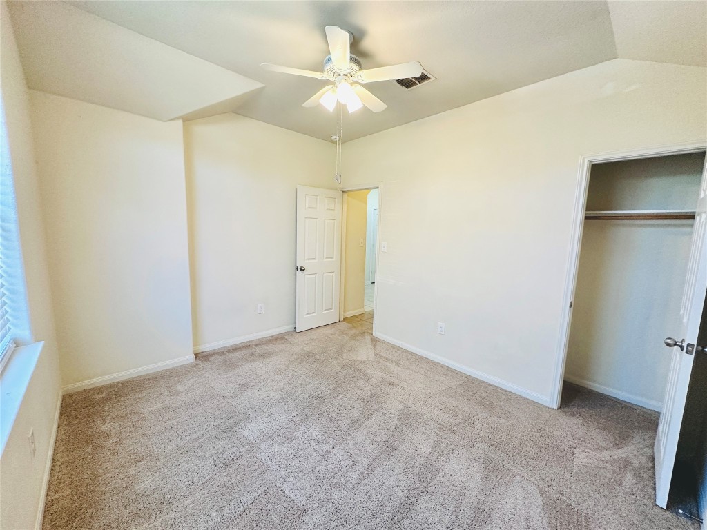 19309 W.T. Gallaway Street Manor, TX 78653 - Photo 6 of 38 a view of an empty room