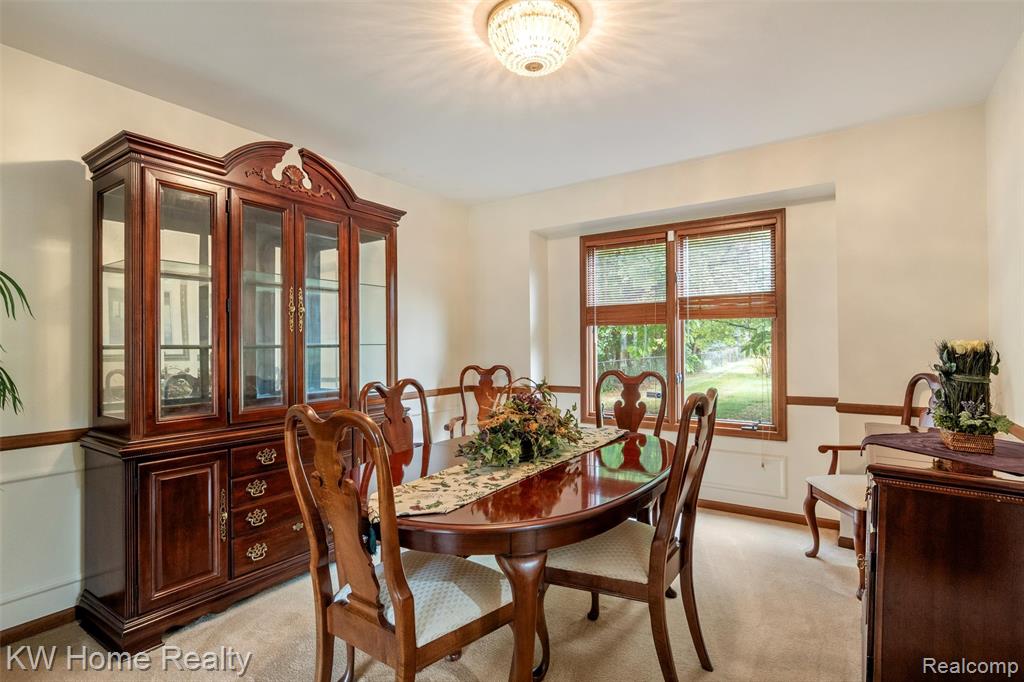 23935 Drake Road Farmington, MI 48335 - Photo 22 of 70