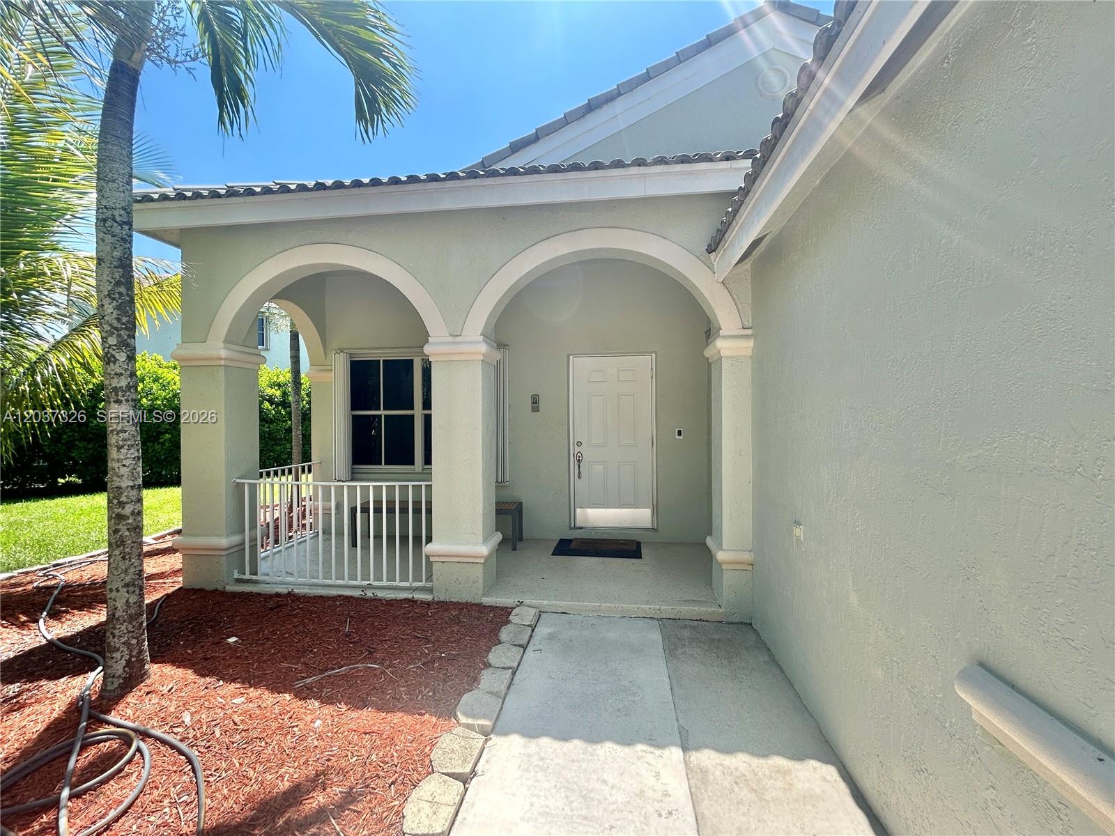 649 Willow Bend Road Weston, FL 33327 - Photo 5 of 42