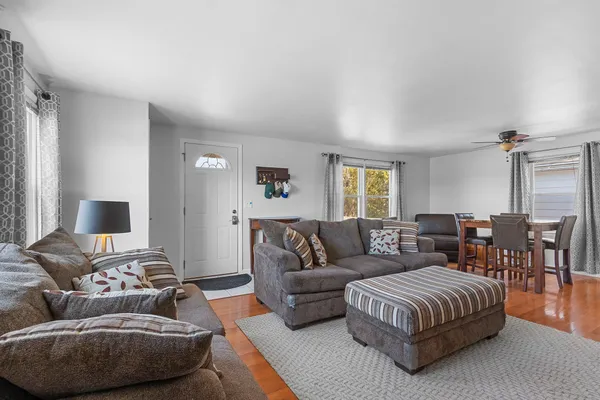 $214,900 | 846 Oak Street, De Pere, WI 54115
