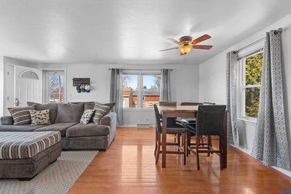 $214,900 | 846 Oak Street, De Pere, WI 54115