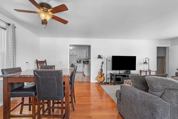 $214,900 | 846 Oak Street, De Pere, WI 54115