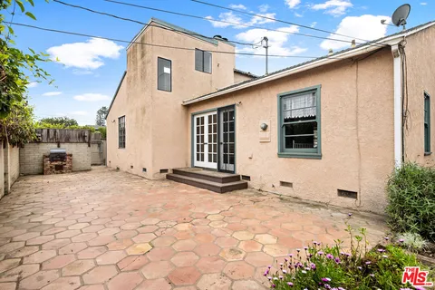 $1,550,000 | 3604 Moore Street, Los Angeles, CA 90066