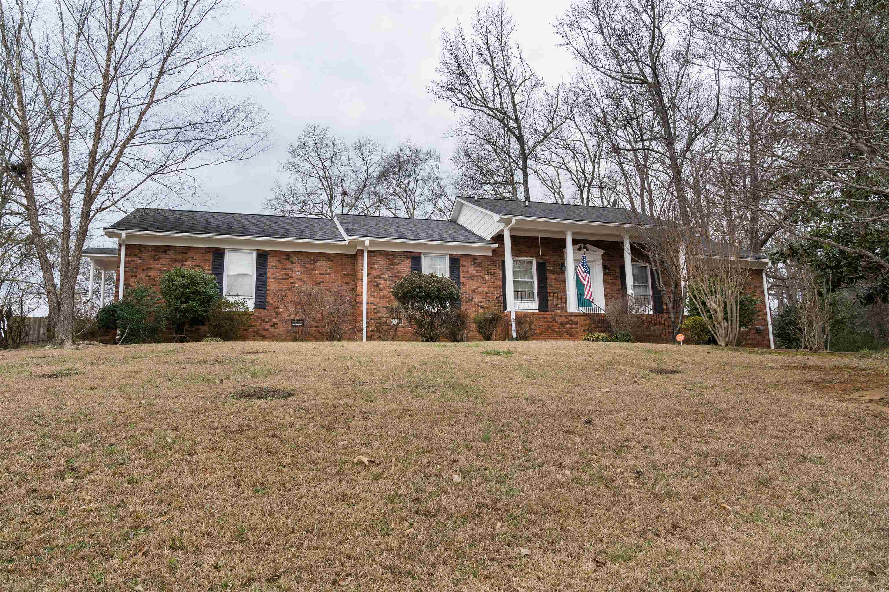 136 Maulden Street Spartanburg, SC 29302 - Photo 2 of 36