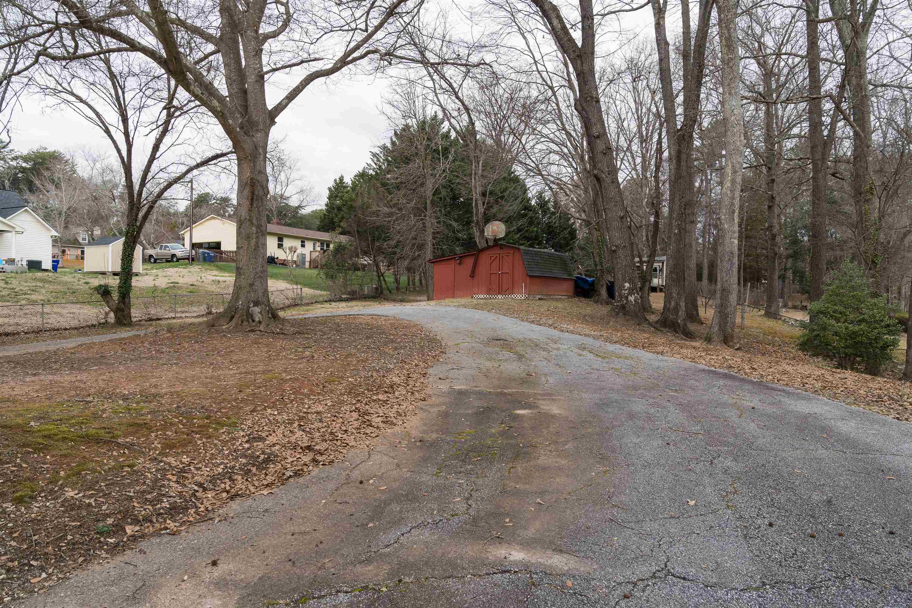 136 Maulden Street Spartanburg, SC 29302 - Photo 6 of 36