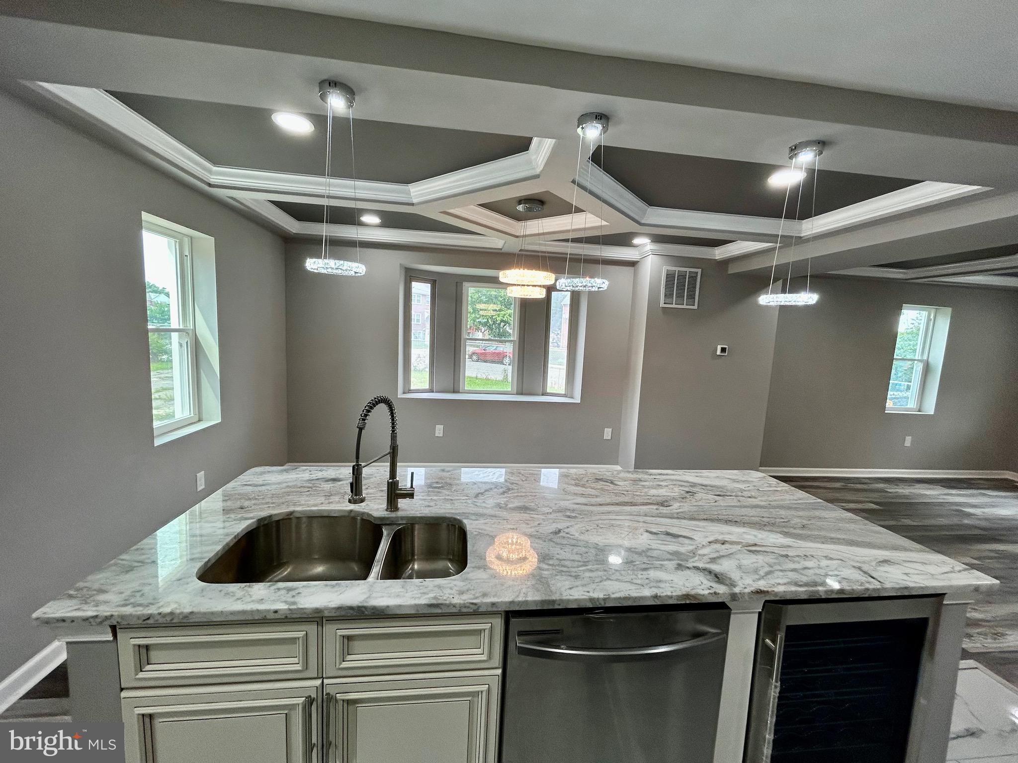 4642 Northwood Drive Baltimore, MD 21239 - Photo 10 of 28