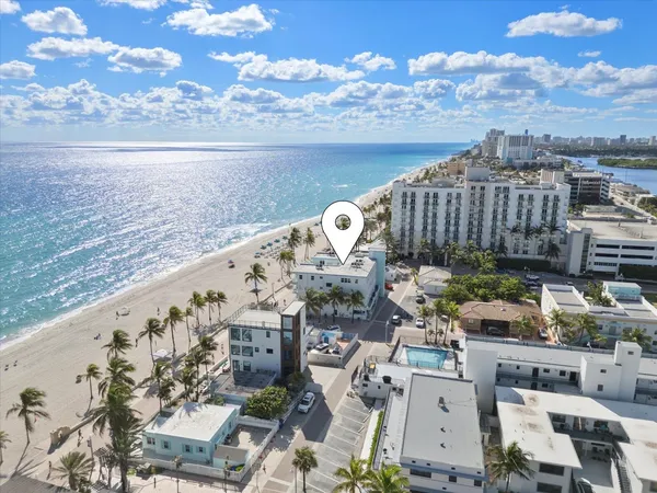 $2,500 | 2600 North Surf Road, Unit 302, Hollywood, FL 33019