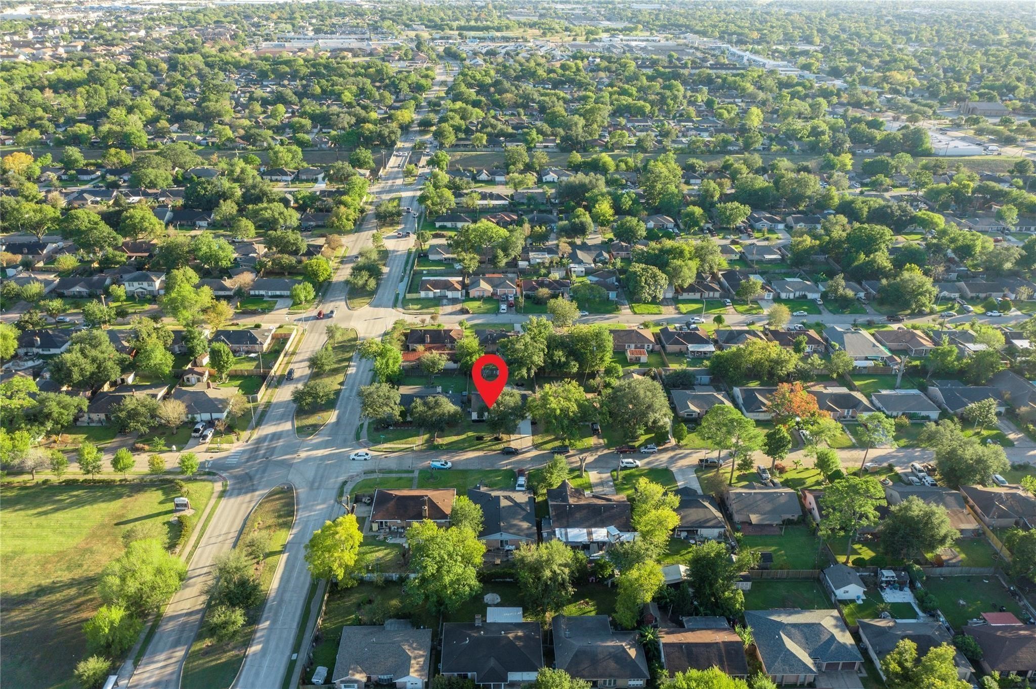 10907 Sharpview Drive Houston, TX 77072 - Photo 26 of 27
