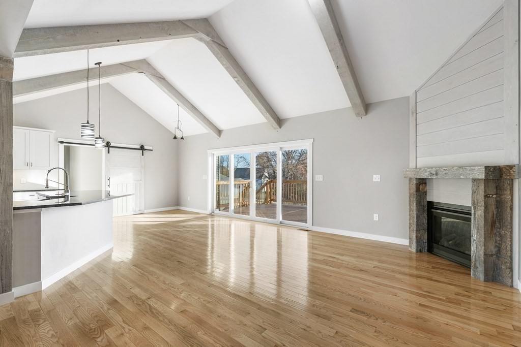 13 R Orchard Street Blackstone, MA 01504 - Photo 6 of 23 Gallery Image 6