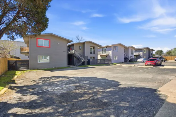 $995 | 2703 Windswept Cove, Unit 101, Austin, TX 78745