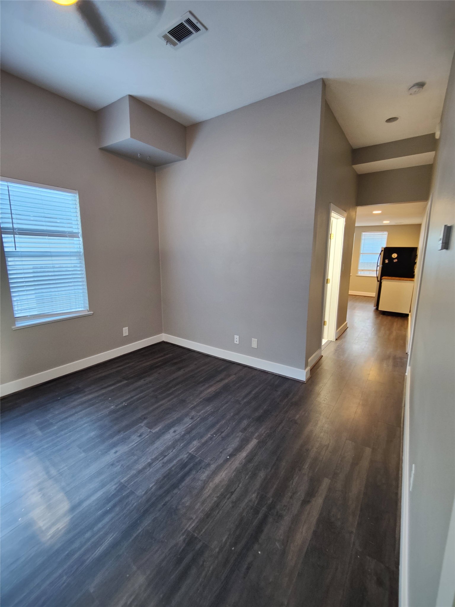 711 Graham Place, Unit A Austin, TX 78705 - Photo 4 of 12 Living Room #4