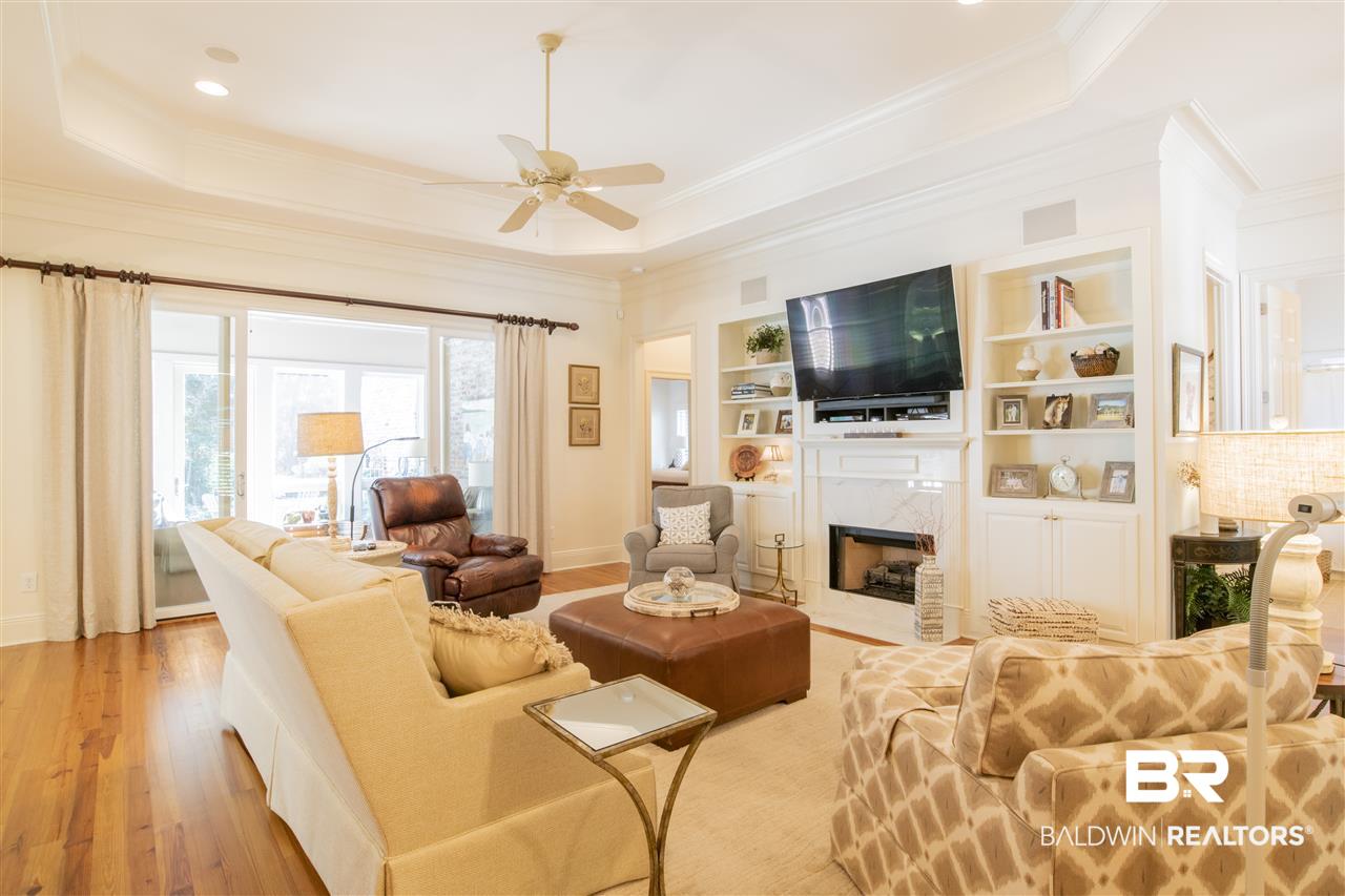 313 Poplar Place Fairhope, AL 36532 - Photo 5 of 34