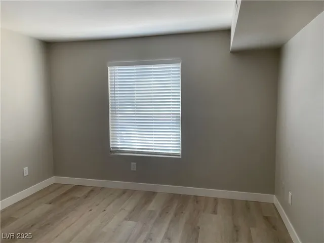 $1,095 | 2300 East Silverado Ranch Boulevard, Unit 2142, Las Vegas, NV 89123